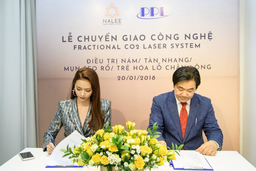 Khach-hang-my-spa-NALEE-Skin-Care-Clinic