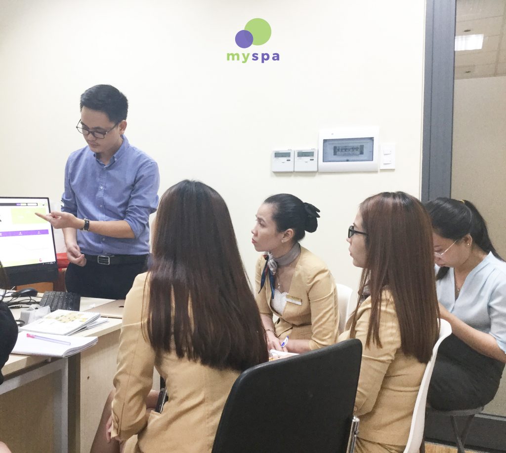 Khach-hang-my-spa-NALEE-Skin-Care-Clinic