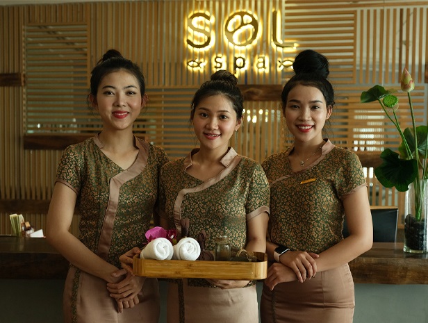 Đội ngũ nhân viên tại Sỏi Spa lành nghề và tận tình